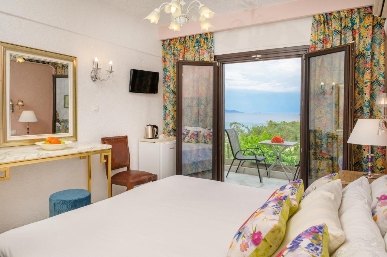 Leandros Hotel Неа Рода Екстериор снимка