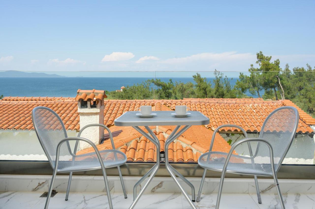 Leandros Hotel Неа Рода Екстериор снимка