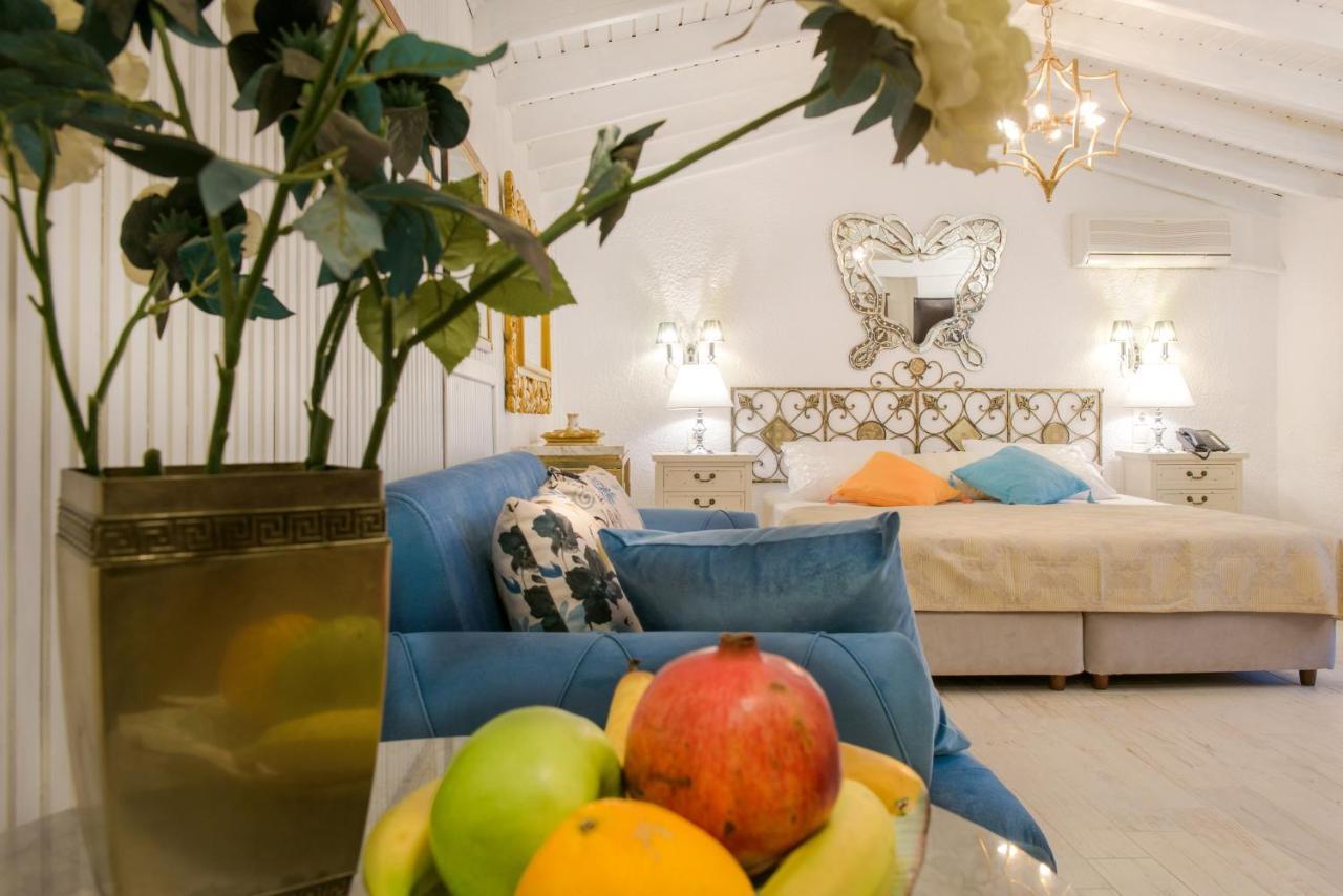 Leandros Hotel Неа Рода Екстериор снимка