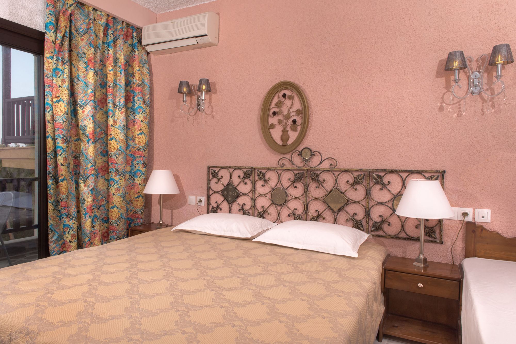 Leandros Hotel Неа Рода Екстериор снимка